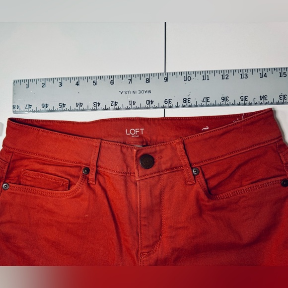 Ann Taylor Jeans Curvy Fit Skinny Jeans Red Washed Color Denim SZ 2 - Like NEW! - Picture 12 of 16